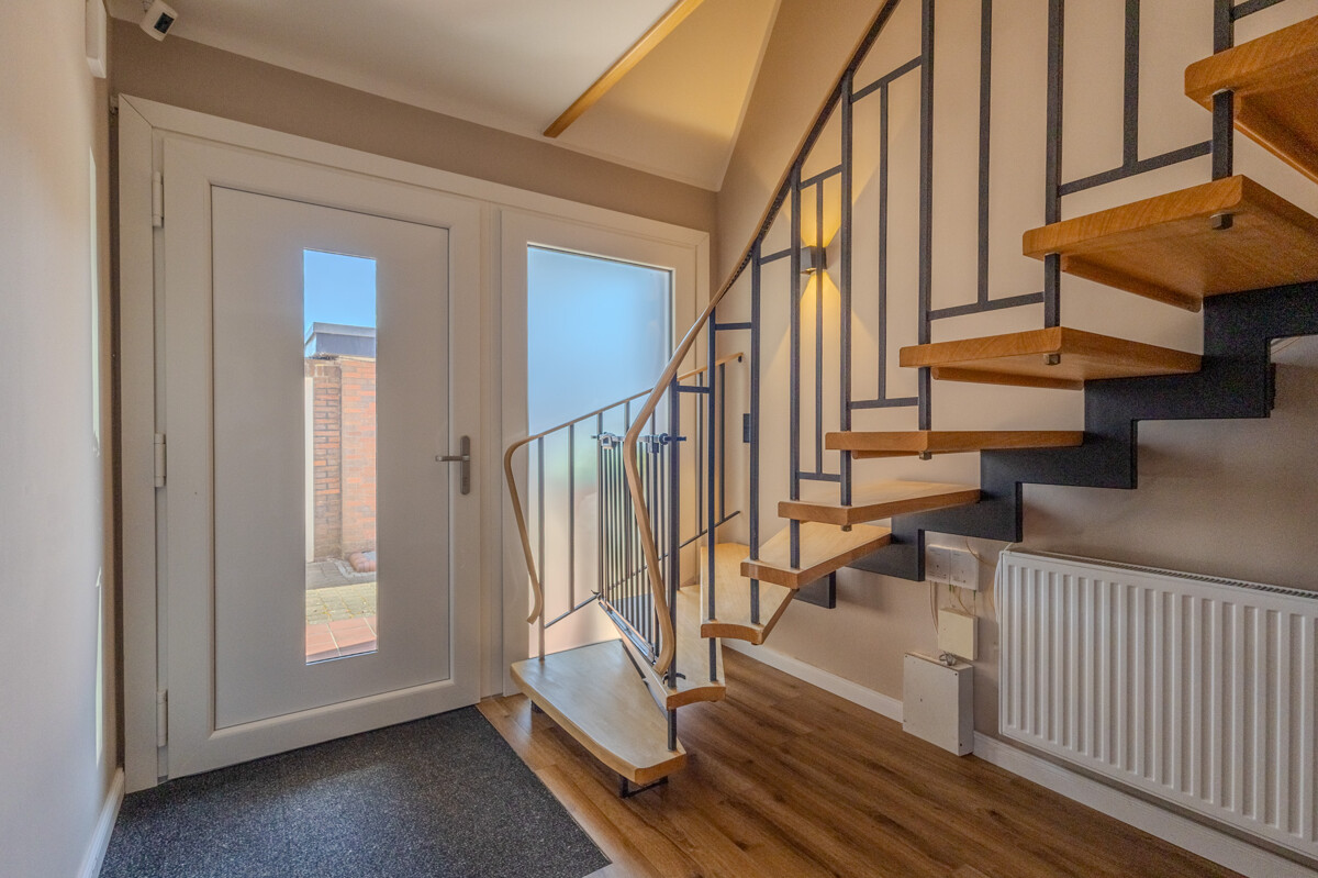 Treppenhaus/Windfang