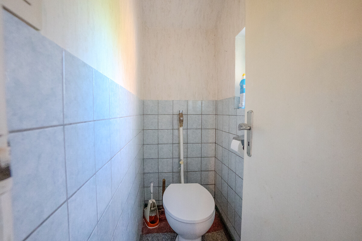 WC