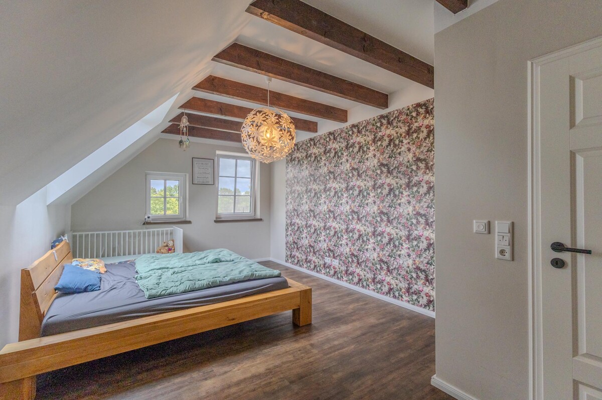 Elternschlafzimmer mit Ankleide
