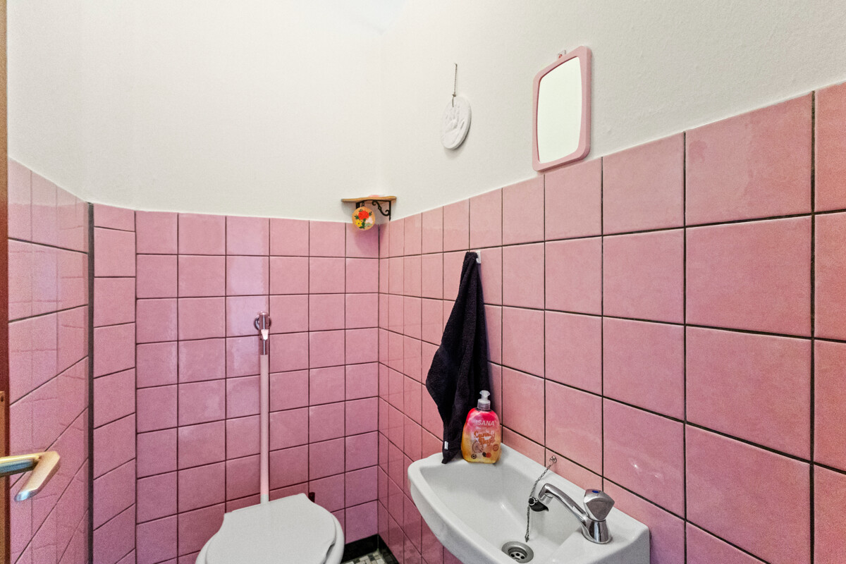 WC I EG